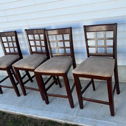 4 Wood Chairs 