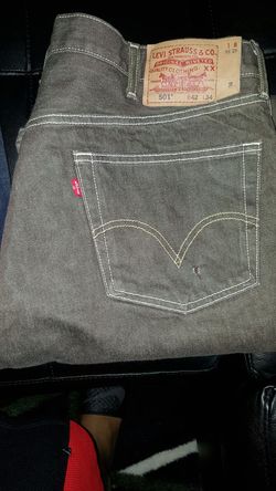 Levis size 42x32