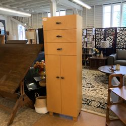 Maple Kitchen Hutch/Cabinet