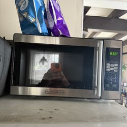 Small Microwave