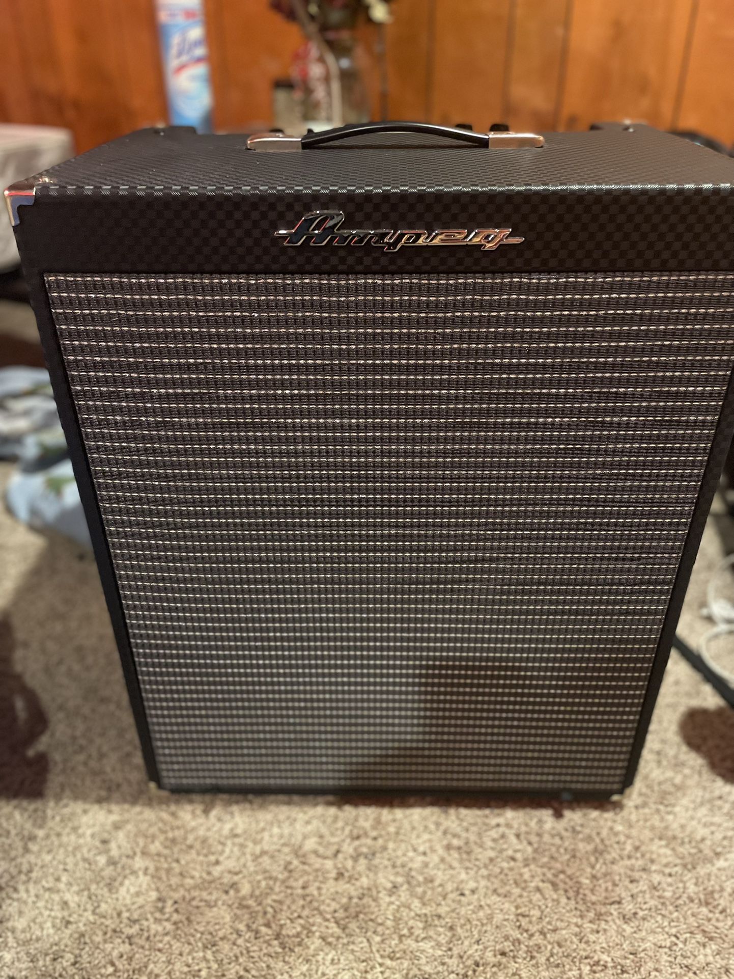 Ampeg Rocket Bass RB-210