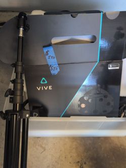 HTC Vive VR Headset Box