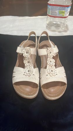 Summer temfon white Sandle size-8