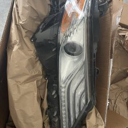 OEM LED TOYOTA CAMRY XSE HEDLIGHT