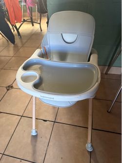 Hihg chair