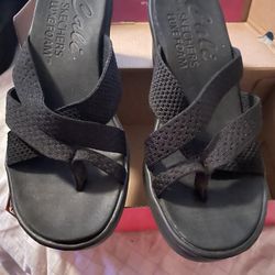 Women sandals