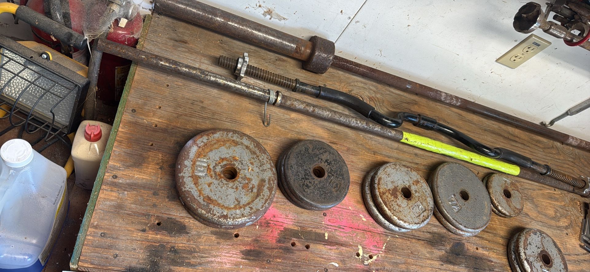 Weights. 