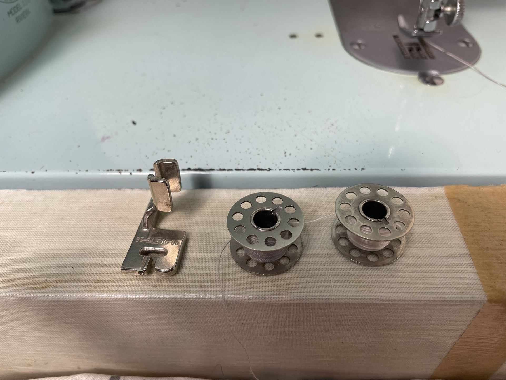 Brother 110 Riviera Vintage Sewing Machine for Sale in Renton, WA OfferUp