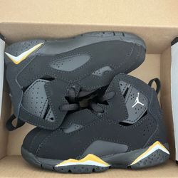 Jordan True Flight Baby shoes