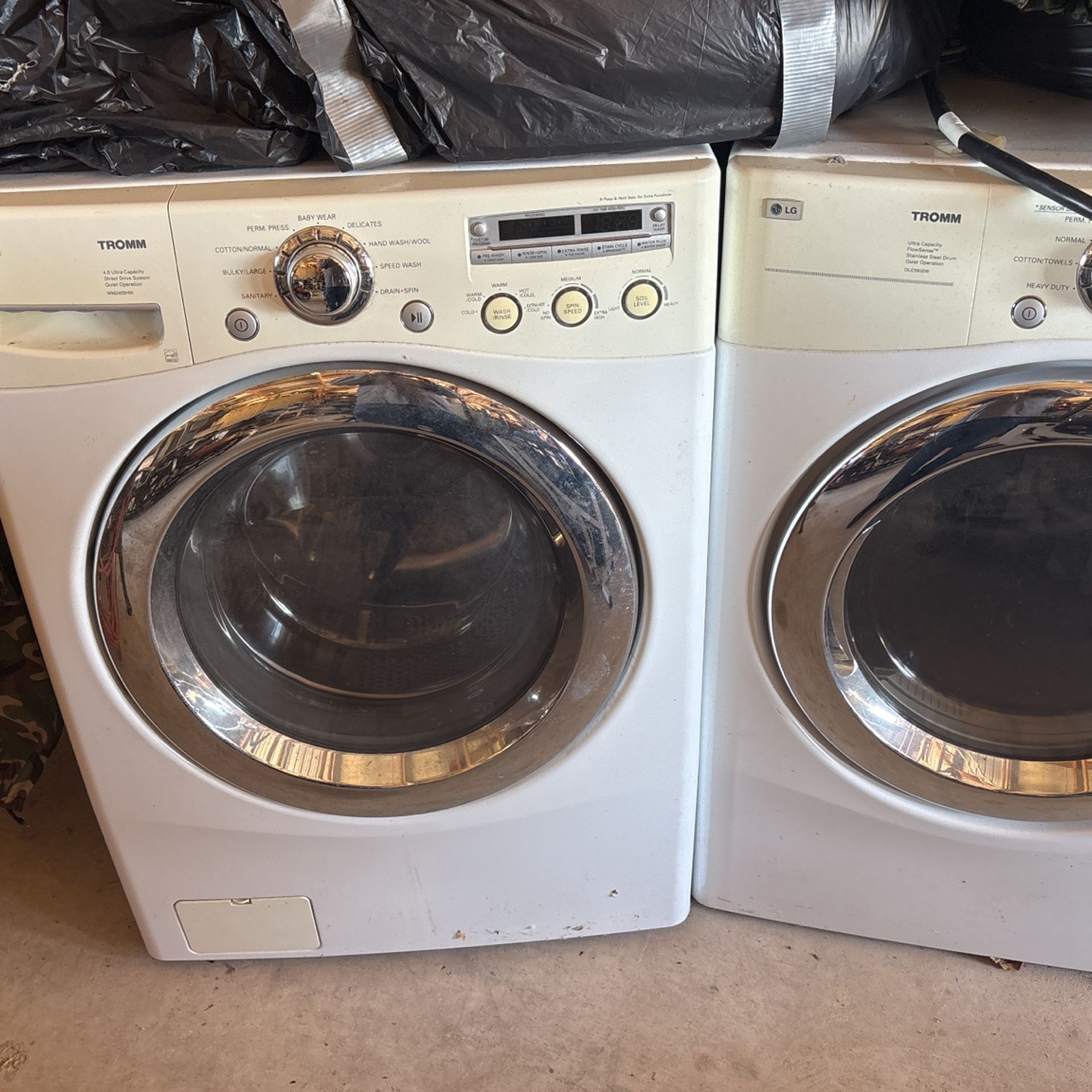Washer& Dryer