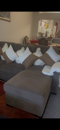 Couch Without Pillows 