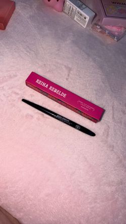 Reina Rebelde Liquid Matte Exagerada