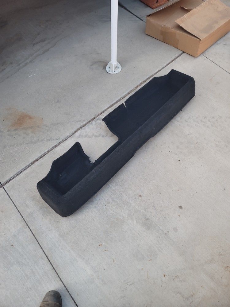 2020 GMC or Chevy 2500 crew cab Storage Tray