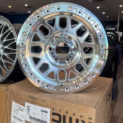 KM234 17x8.5 6x139.7 KMC WHEELS 