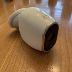 6 NETGEAR Cameras 