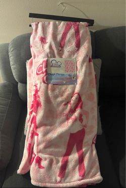 Disney Cheetah Girls Throwback Plush Throw Blanket