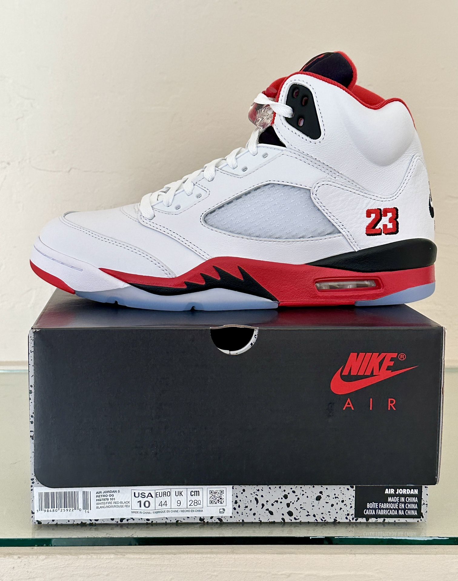 Nike Air Jordan 5 - Fire Red 2025