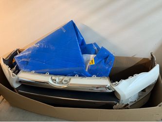 4runner limited bumper cover and side skirts