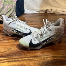 Nike Alpha Menace 4 Elite Size 9