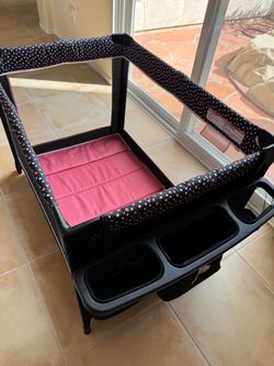 Pack n Play (Disney Minnie theme)