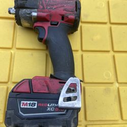 Milwaukee Impact Wrench 1/2 700lb 