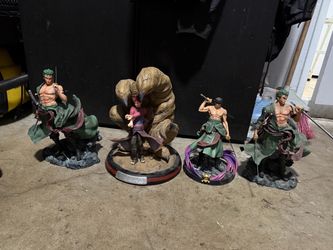 Anime statue
