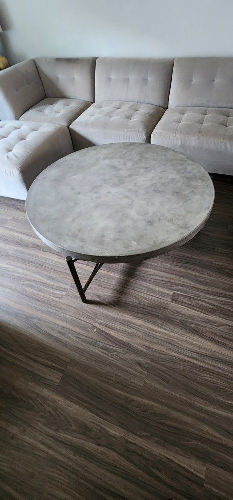 Stratus Coffee Table & End Tables - Living Spaces