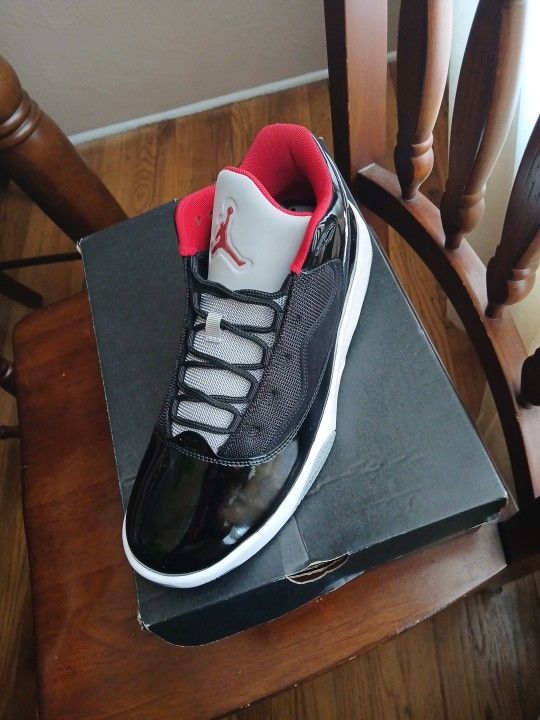 BRAND NEW JORDAN AURA2