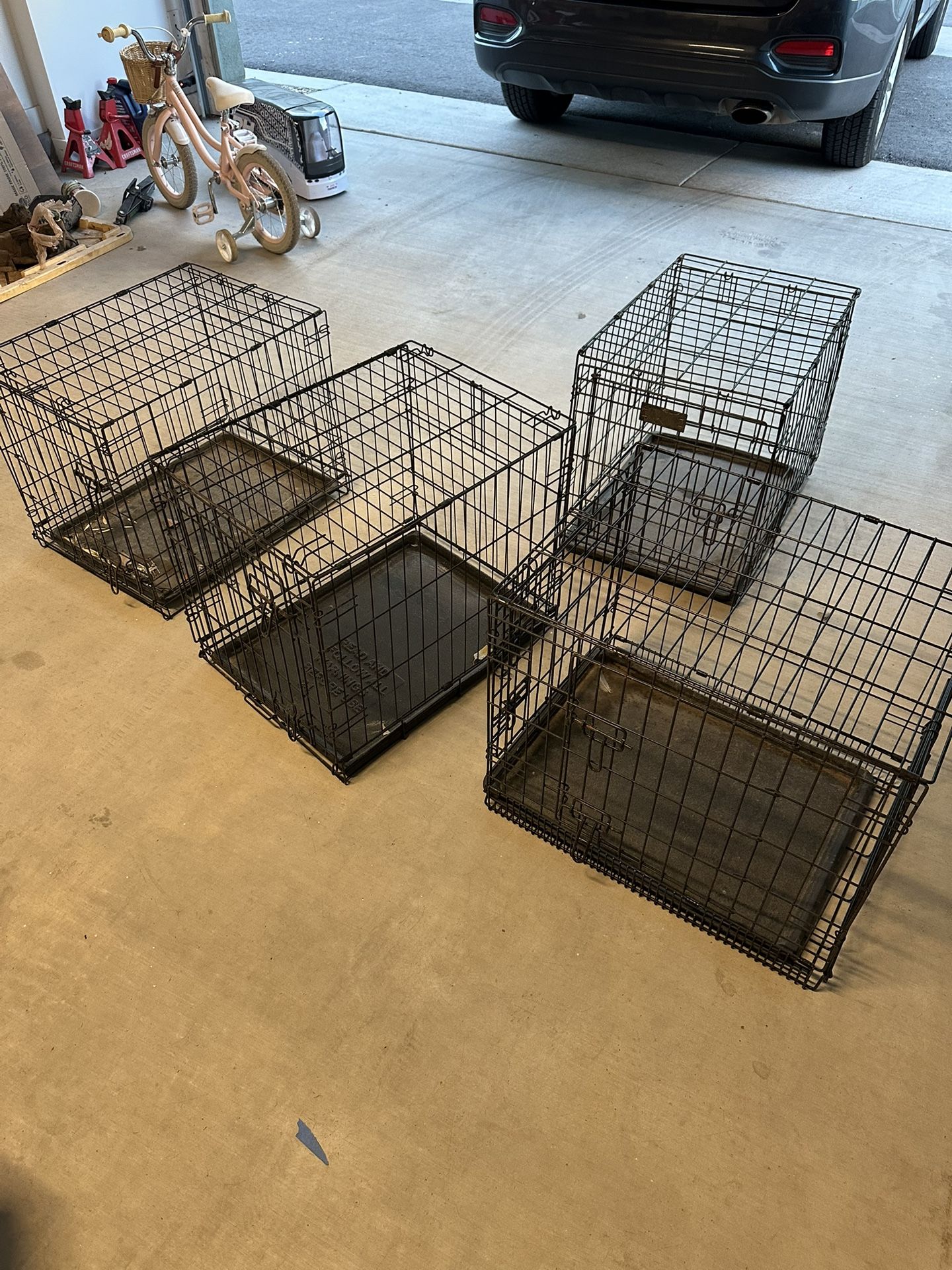 Small Dog Kennel