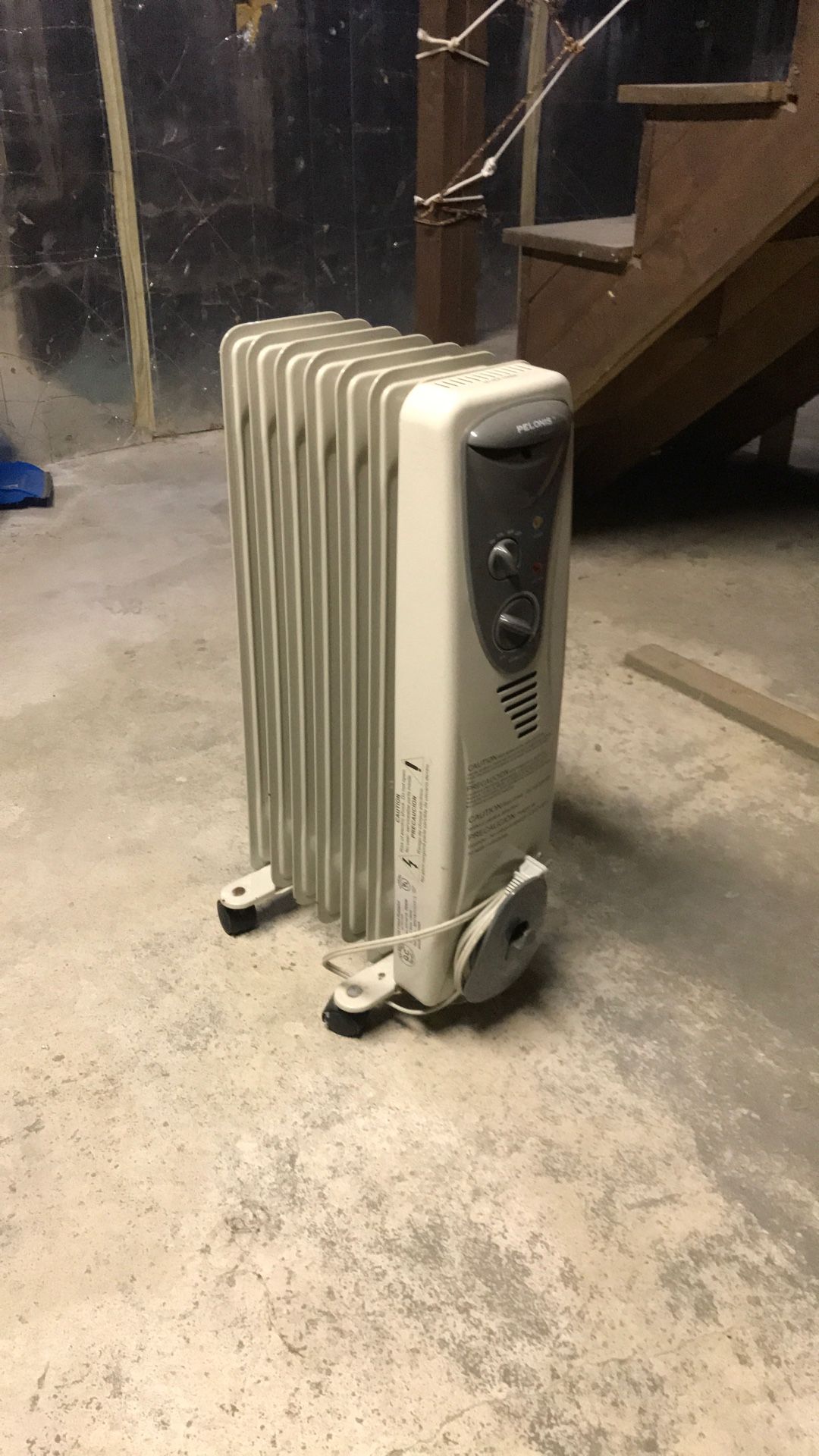 Pelonis 1500 W Oil Heater