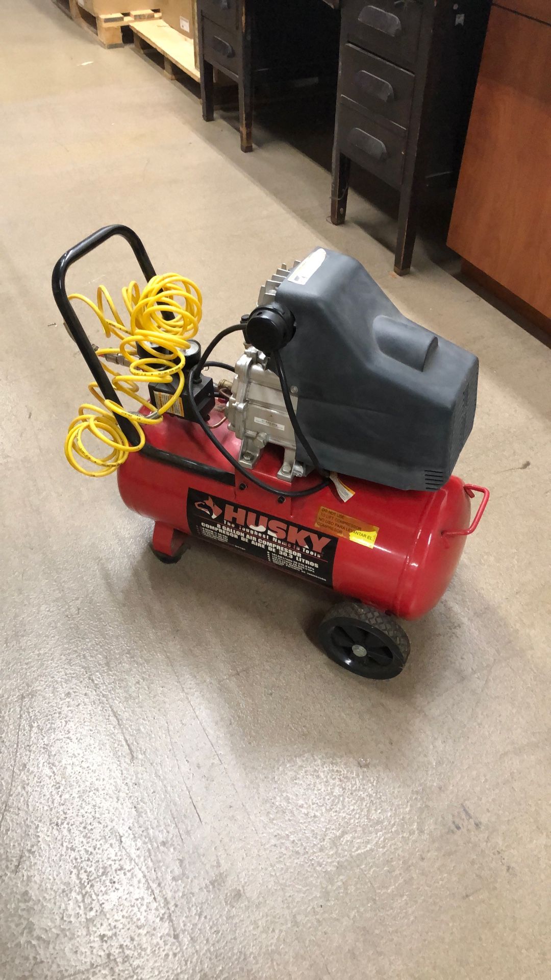 Husky 8 Gallon Compressor