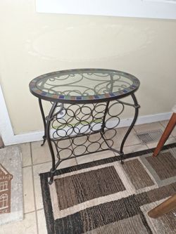 26c24x14 16 botlle  accent  standalone frame and stained glass  glass  top