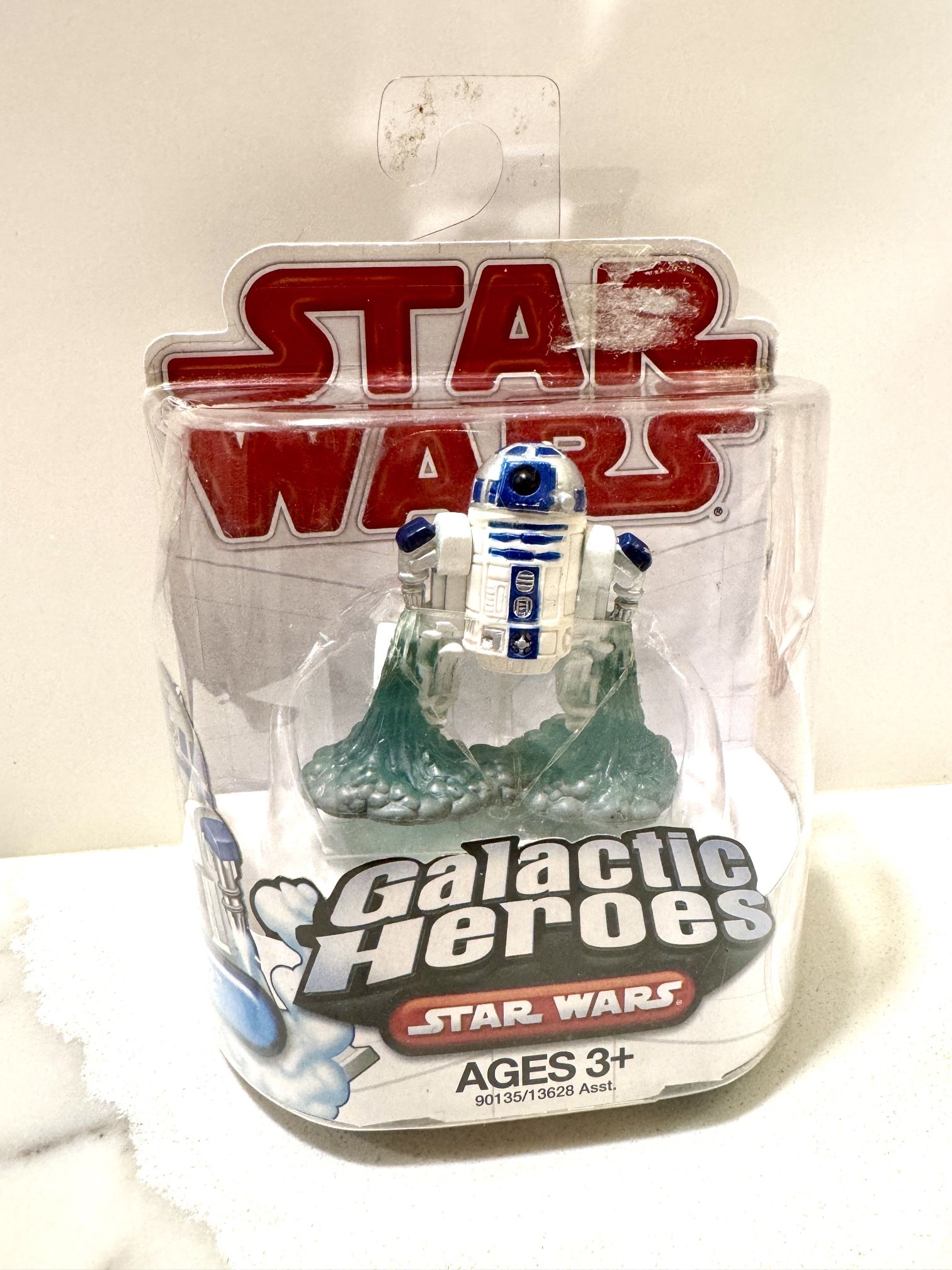 Star Wars Galactic Heroes R2-D2 Figure 90135 Hasbro 2004 SEALED Vintage