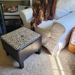 Leopard Print Foot Stool & Matching Throw 