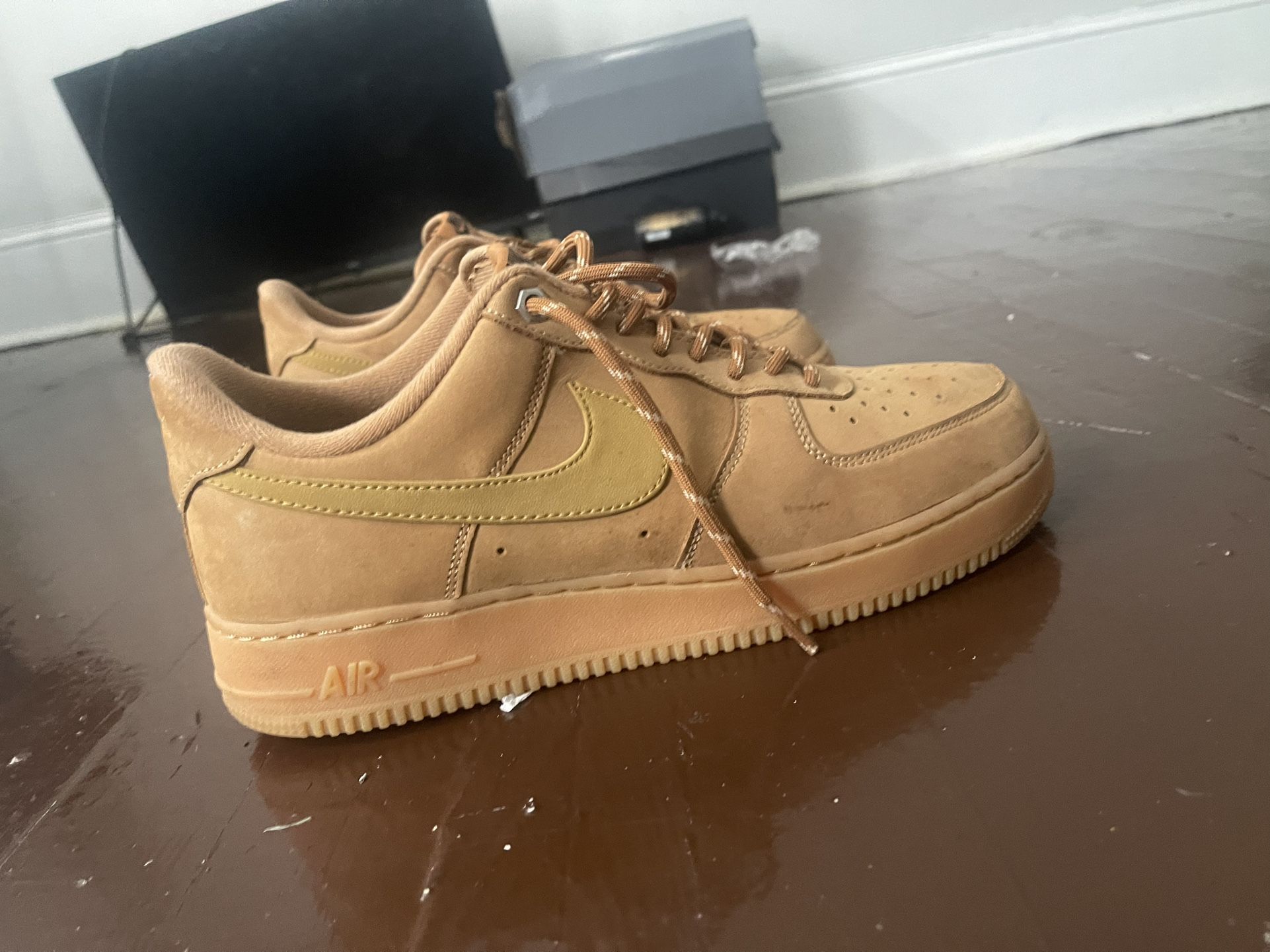 BW Air Forces Size Is 9.5 Men