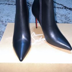 Black Leather Booties 🔥