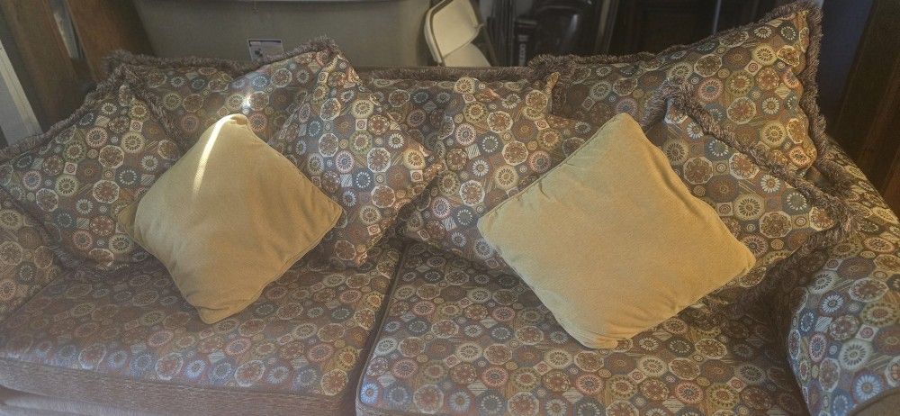 Beautiful Ethan Allan Set Of Sofas & Ottomam