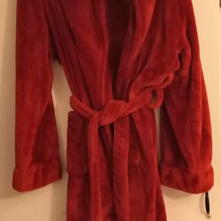 Robe Maroon Red Fleece Very Warm And Comfortable