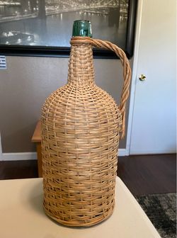 VINTAGE LARGE GREEN GLASS WOVEN WICKER WITH HANDLE