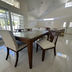 Modern solid wood dining table w/ glass top 6 seats brand new