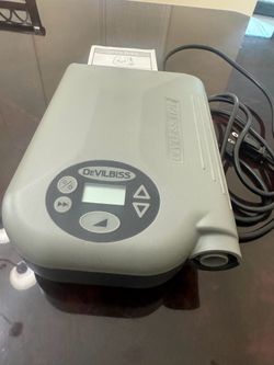 Devilbiss series 9000 & 90001 Sleep apnea machine , Does not include a mask; includes a manual