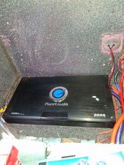 Planet audio 2 channel 2600 watts