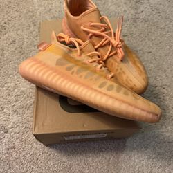 Adidas Yeezy 350 Mono Clay size 9.5