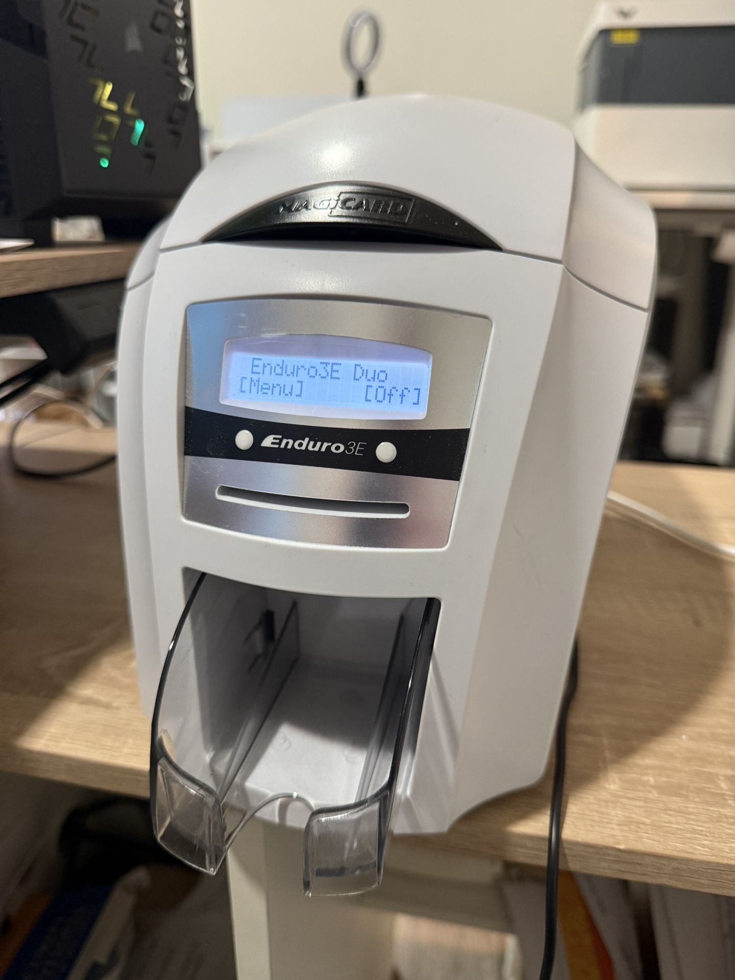 Badges id Printer Magicard Enduro 3E Duo