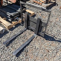 Mini Skid Steer Pallet Forks
