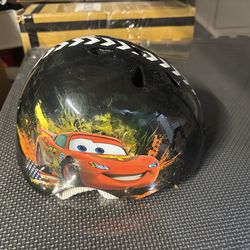 Used Cars lightning Mc Queen Kids bike helmet Ages 3-5yrs Old.