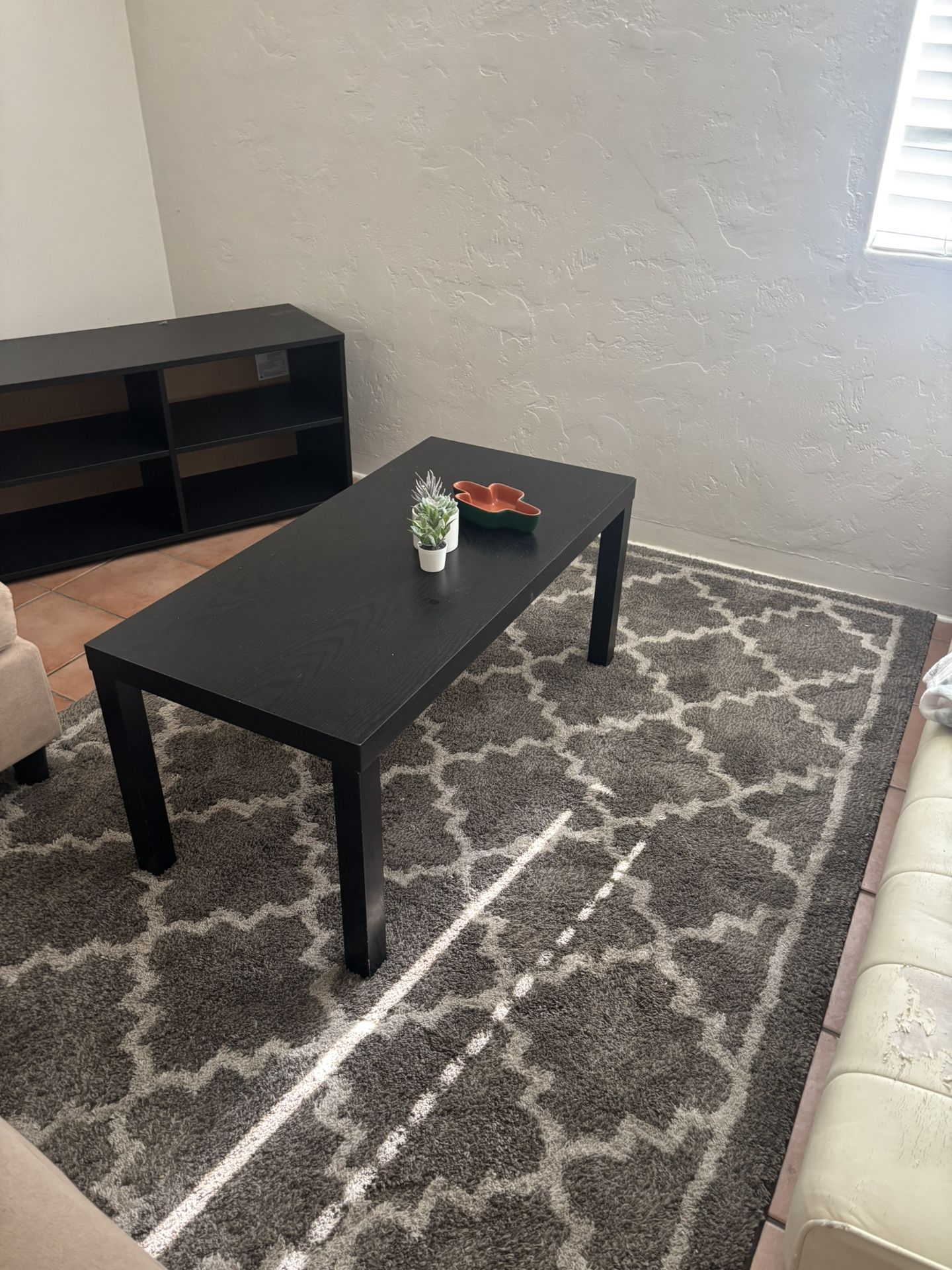 Black Living room Furniture Set