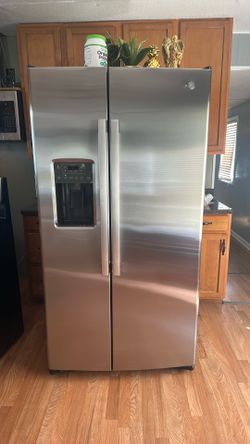 GE Refrigerator