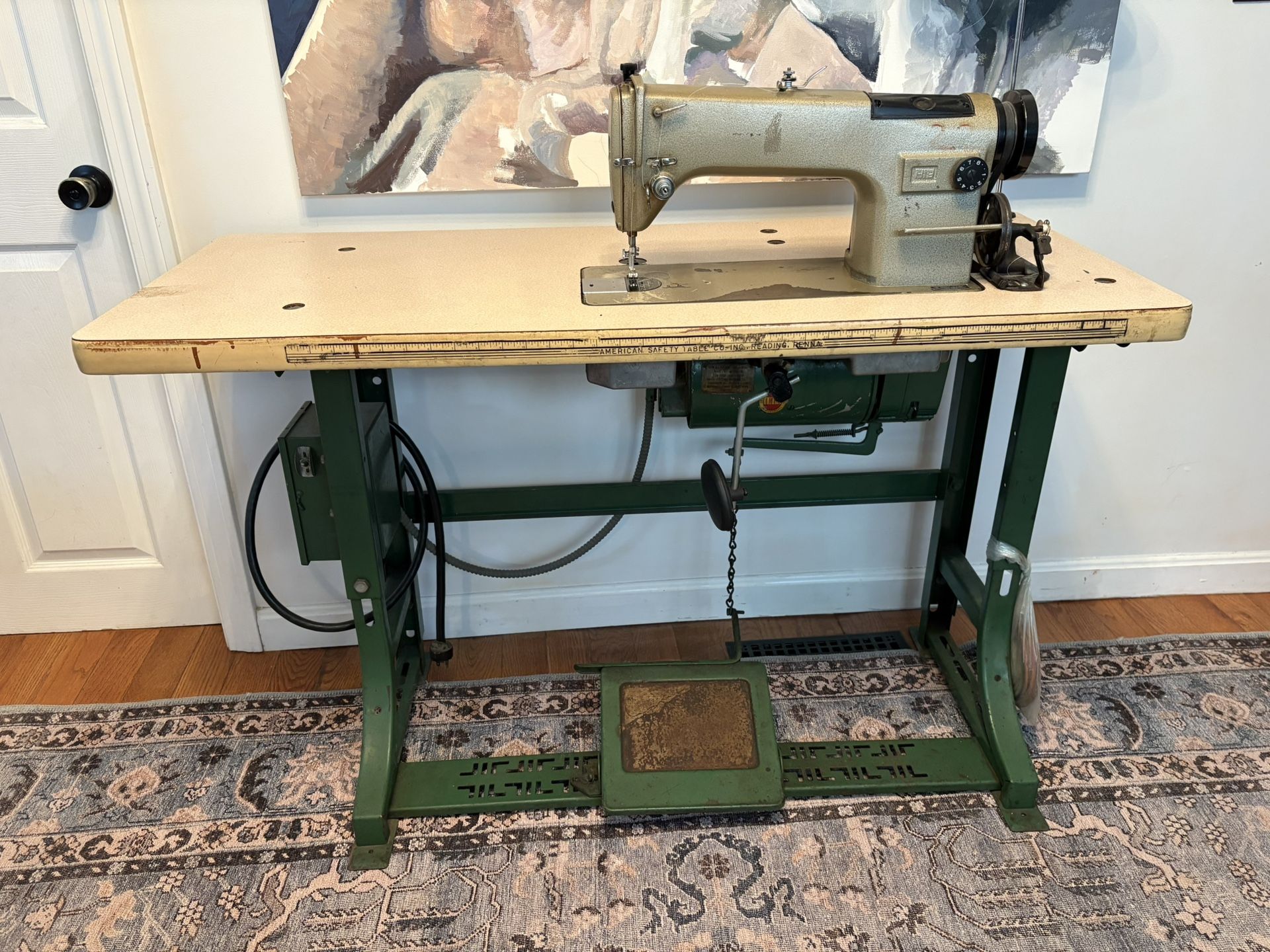 Consew Industrial Straight Stitch Sewing Machine With Table