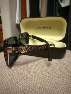 Brand new women’s Louis Vuitton sunglasses